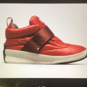 Out N About Puffy Boot